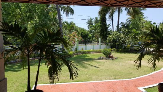 Las Flores Beachside Hotel Catmon Екстериор снимка